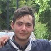 Etudiant en droit passionné dispense des cours d'histoire niveau lycée. Sinon, je dispense des cours pour passionnés sur de l'histoire hors cursus et pour le plaisir d'enrichir sa culture générale